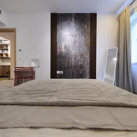 Luxury Silent & Beautiful Apartment *