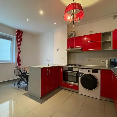 Luxury Silent & Beautiful Apartment Bucharest