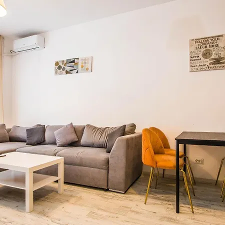 Luxury Silent & Beautiful Apartment *